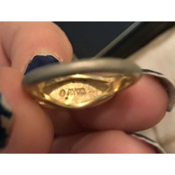 Avon Mother of Pearl Ring Gold Color Setting w/ Long Oval vintage estate SZ 7 - Picture 5 of 5